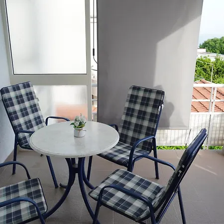 Mare Apartment